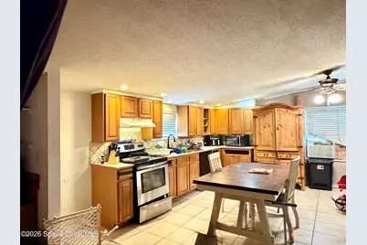 738 Lund Circle, Melbourne, FL 32901 - Photo 3