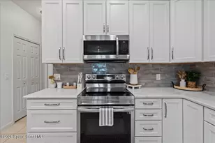 3271 Titanic Cir, Melbourne, FL 32903 - Photo 15