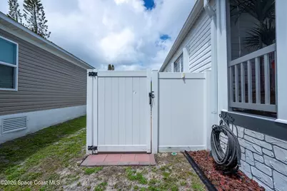 971 Laurel Circle, Barefoot Bay, FL 32976 - Photo 27