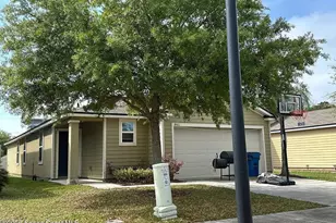 9018 Kipper Dr, Jacksonville, FL 32210 - Photo 3