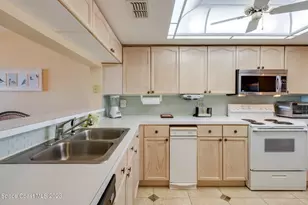 555 Harrison Ave, Cape Canaveral, FL 32920 - Photo 15