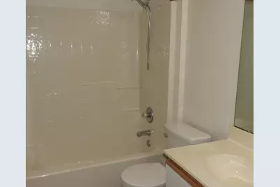 1520 Vista Lake Circle, Melbourne, FL 32904 - Photo 23