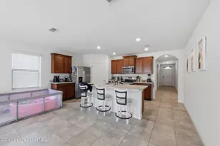 4687 Magenta Isles Dr, Melbourne, FL 32904 - Photo 9