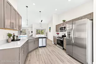 298 Dobbins Rd NW, Palm Bay, FL 32907 - Photo 3