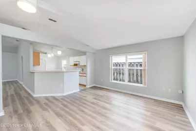 1563 Vista Lake Circle, Melbourne, FL 32904 - Photo 23