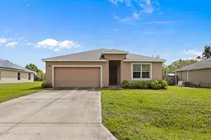 335 Calcutta Ave NW, Palm Bay, FL 32907 - Photo 1