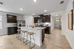 335 Calcutta Ave NW, Palm Bay, FL 32907 - Photo 5