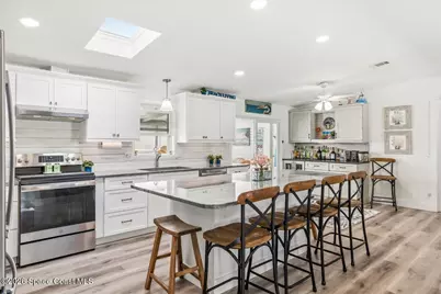 487 N Marlin Circle, Barefoot Bay, FL 32976 - Photo 17