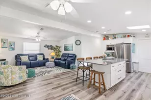 487 N Marlin Cir, Barefoot Bay, FL 32976 - Photo 19