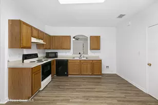 855 Sandhurst Ct, Titusville, FL 32780 - Photo 7