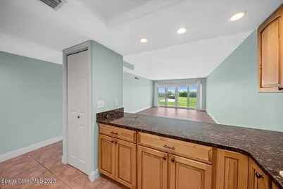 1321 S Miramar Avenue #2, Indialantic, FL 32903 - Photo 13