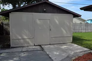 2910 Zephyr Ln, Melbourne, FL 32935 - Photo 15