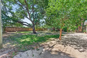 1471 Caribbean Dr, Melbourne, FL 32935 - Photo 3