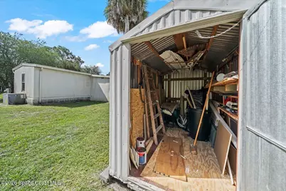 627 Sunrise Court NE, Palm Bay, FL 32907 - Photo 25