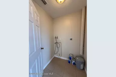 660 Minnie Street, Titusville, FL 32796 - Photo 9