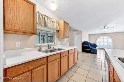426 Wildwood Avenue SW, Palm Bay, FL 32908 - Photo 5