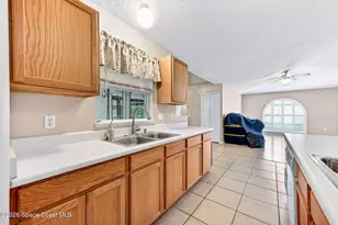426 Wildwood Ave SW, Palm Bay, FL 32908 - Photo 5