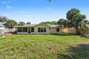 108 Delvalle St, Melbourne Beach, FL 32951 - Photo 25