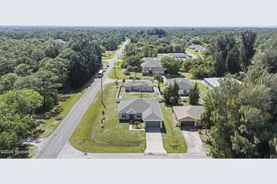 790 Haryestor Avenue SW, Palm Bay, FL 32908 - Photo 9