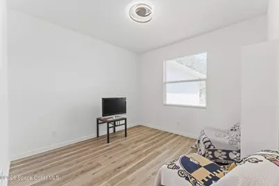 790 Haryestor Avenue SW, Palm Bay, FL 32908 - Photo 15