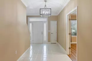 578 Lake Ashley Cir, West Melbourne, FL 32904 - Photo 7