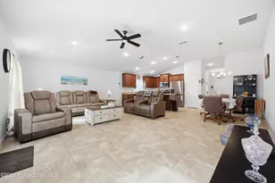 256 Krenson Bay Loop, Winter Haven, FL 33881 - Photo 5