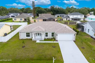 1098 Carthage Ave NW, Palm Bay, FL 32907 - Photo 5