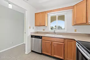 201 St Lucie Ln, Cocoa Beach, FL 32931 - Photo 15