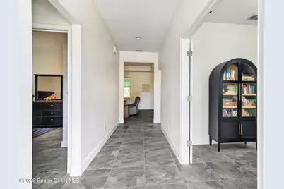 317 NW Valencia Road, Melbourne, FL 32904 - Photo 7