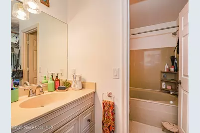 601 Centre Court SW #101, Vero Beach, FL 32962 - Photo 29
