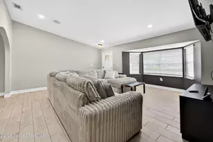 377 Emerson Dr NW, Palm Bay, FL 32907 - Photo 5