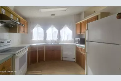 300 Beech Court, Cocoa, FL 32926 - Photo 7