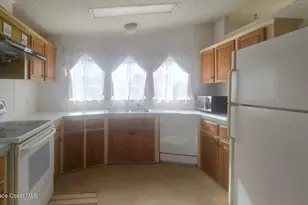 300 Beech Ct, Cocoa, FL 32926 - Photo 7