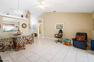 1081 Douglas St SE, Palm Bay, FL 32909 - Photo 7