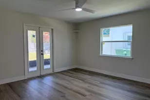 510 Jackson Ave, Cape Canaveral, FL 32920 - Photo 9