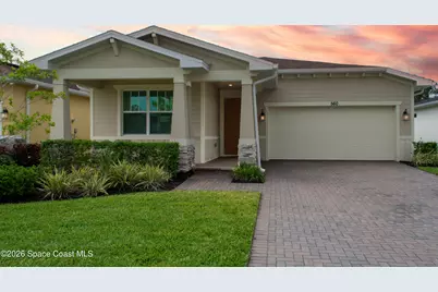 560 Veridian Circle NW, Palm Bay, FL 32907 - Photo 3