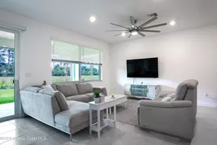 560 Veridian Cir NW, Palm Bay, FL 32907 - Photo 27