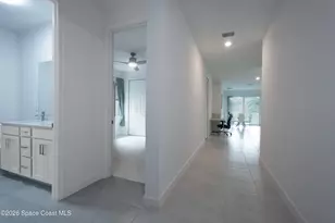 560 Veridian Cir NW, Palm Bay, FL 32907 - Photo 9