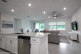 560 Veridian Cir NW, Palm Bay, FL 32907 - Photo 23