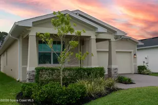 560 Veridian Cir NW, Palm Bay, FL 32907 - Photo 7