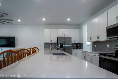 560 Veridian Circle NW, Palm Bay, FL 32907 - Photo 17