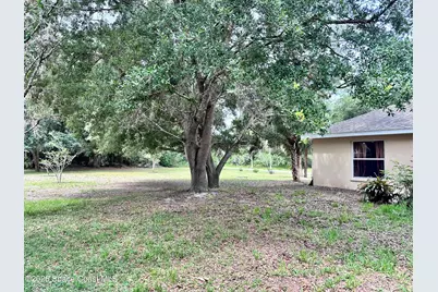 1563 Hamilton Avenue SW, Palm Bay, FL 32908 - Photo 17
