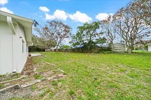 866 Vance Cir NE, Palm Bay, FL 32905 - Photo 29