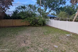 795 Rolling Hill Dr, Sebastian, FL 32958 - Photo 9