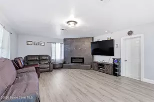 588 Audubon Ave NE, Palm Bay, FL 32907 - Photo 9