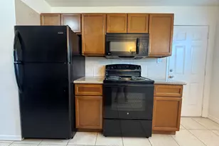 1432 Parkway Dr, Melbourne, FL 32935 - Photo 5