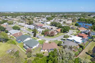 1697 Atrium Dr, Melbourne, FL 32935 - Photo 39