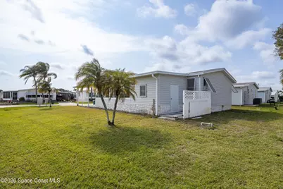 7608 Montauk Avenue #T10, Micco, FL 32976 - Photo 27