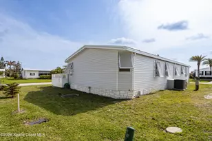 7608 Montauk Ave, Micco, FL 32976 - Photo 31