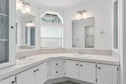 7608 Montauk Avenue #T10, Micco, FL 32976 - Photo 23